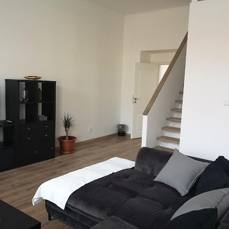 Fine Apartment In Centrum Of Slany With Aircondition Екстериор снимка