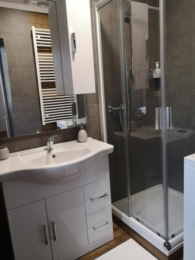 Fine Apartment In Centrum Of Slany With Aircondition Екстериор снимка